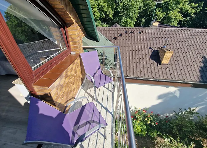 Karmazyn منزل للإقامة نيخوجة